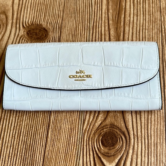 COACH SOFT WALLET IN CROCODILE EMBOSSED LEATHER - Picture 1 of 6